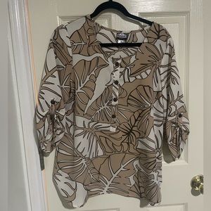 Manuheali’i Kalo top